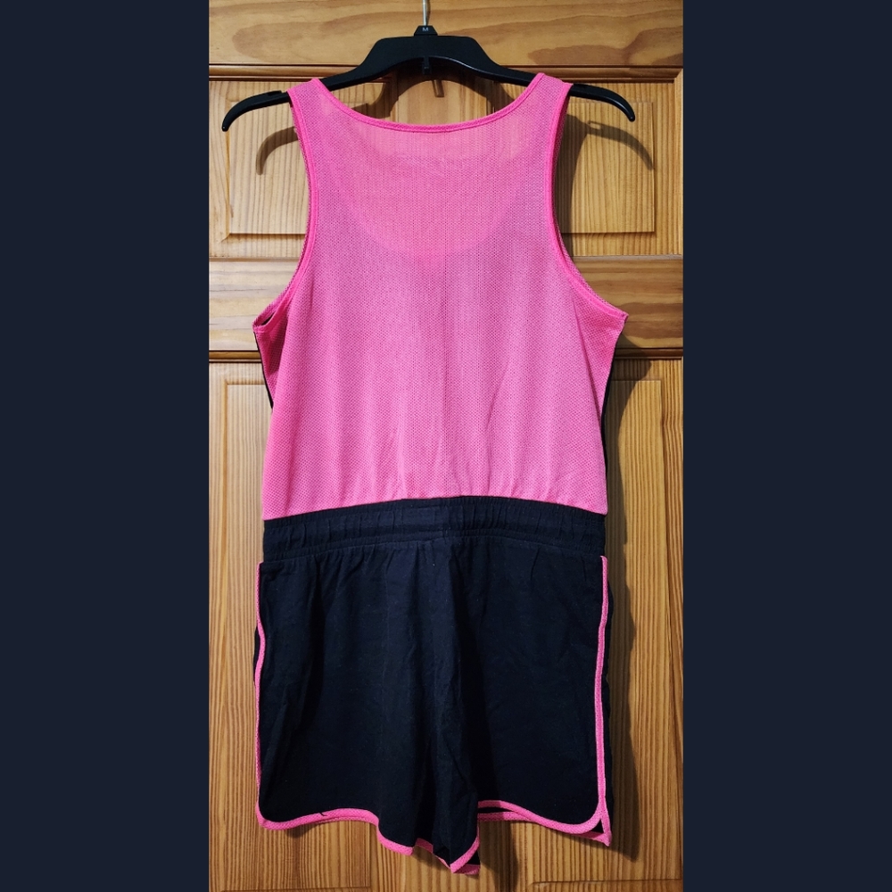 Romper City Streets Women's Size Medium Black and Pink - Picture 2 of 2